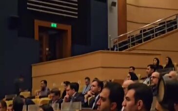 تقدیر از مهندس ابراهیمیان، همکار پژوهشگر فولاد خراسان ‌‌و همکاران این پژوهش در آیین پایانی همایش فولاد ایران ۱۴۰۴