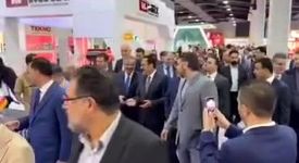ویدیو: حضور سرکنسول ایران و استاندار اربیل در غرفه چادرملو